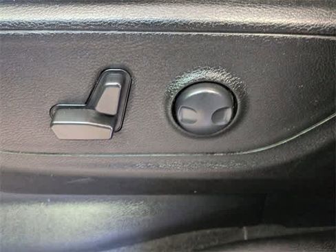 Used 2022 RAM 1500 Big Horn image 17