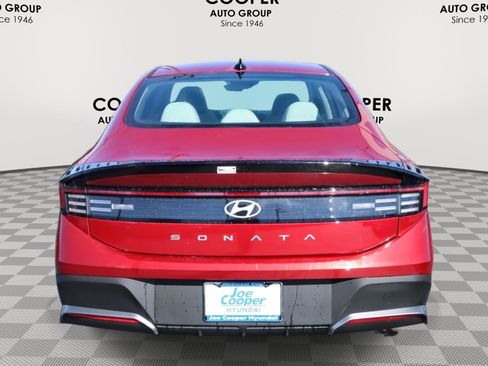 New 2026 Hyundai Sonata SE image 8