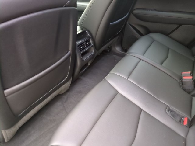 Certified 2023 Cadillac XT5 Luxury AWD/4WD image 21