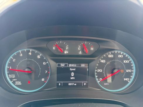 Used 2018 Chevrolet Malibu LT image 12