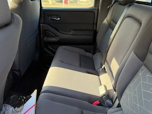 New 2026 Nissan Frontier SV w/ SV Convenience Package image 28