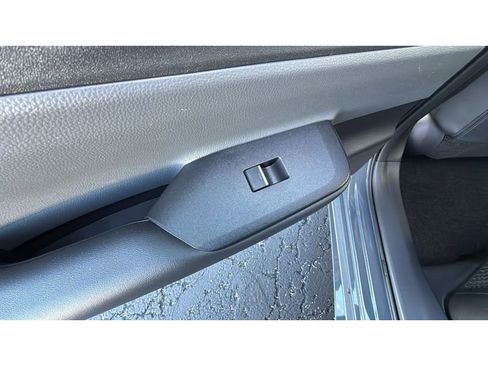 New 2026 Toyota Prius XLE image 33