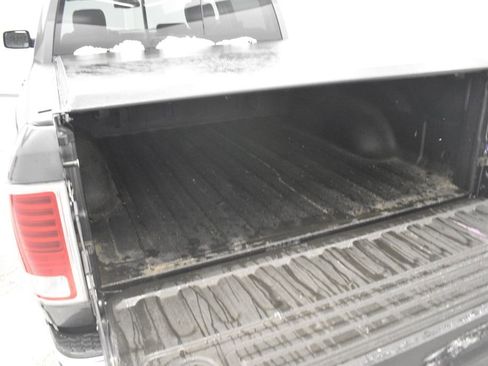 Certified 2017 RAM 1500 Laramie w/ Convenience Group image 24