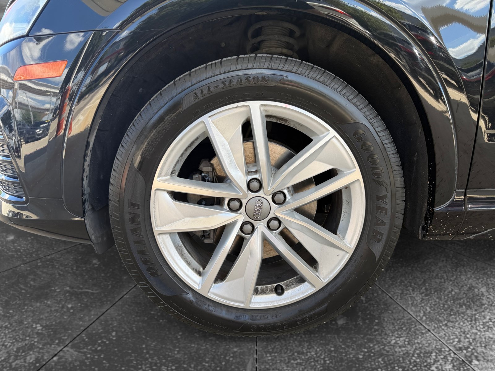Used 2018 Audi Q3 2.0T Premium FWD image 9