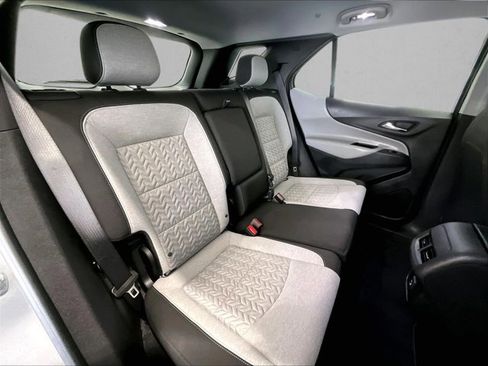 Used 2024 Chevrolet Equinox LS FWD image 29