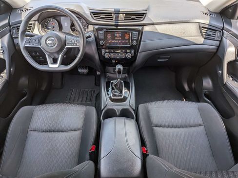 Used 2018 Nissan Rogue SV FWD image 16