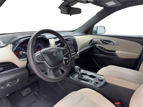 Used 2023 Chevrolet Traverse LS w/ Midnight/Sport Edition image 14