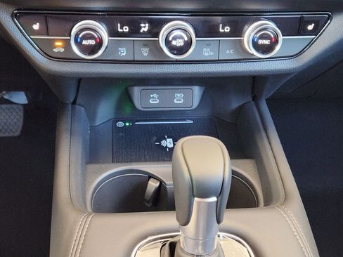 New 2027 Honda HR-V EX-L image 14