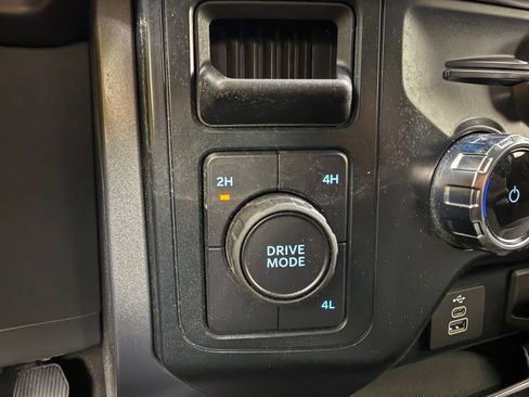 Used 2025 Ford F150 XLT w/ Equipment Group 301A Standard AWD/4WD image 21