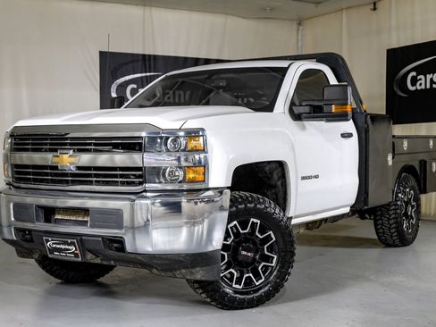 Used 2018 Chevrolet Silverado 3500 W/T image 4
