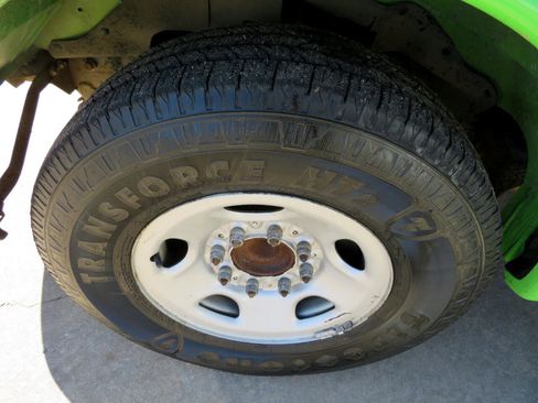 Used 2013 Chevrolet Express 3500 3500 Cargo Extended image 23