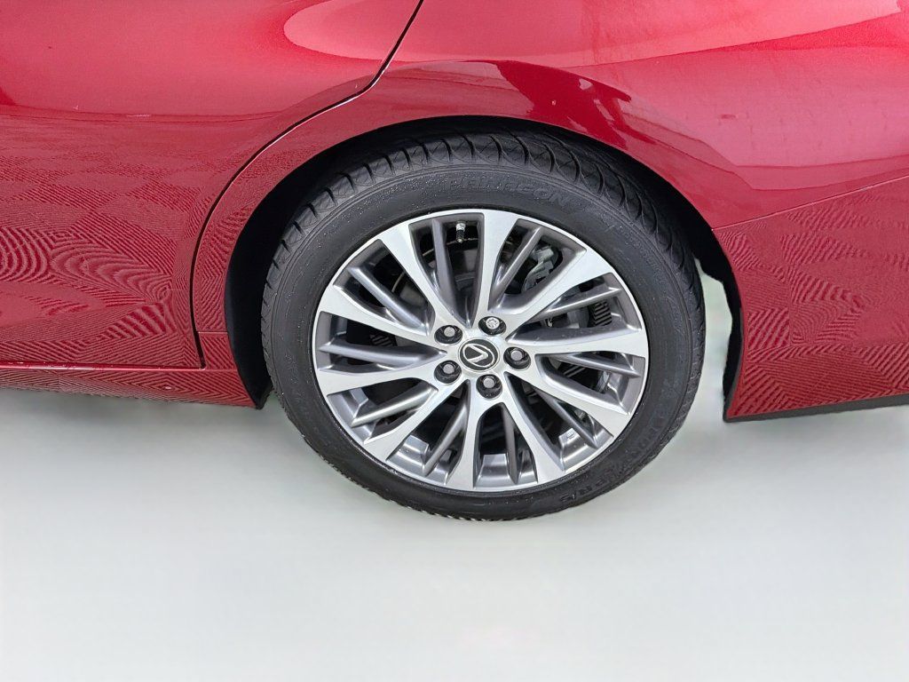 Used 2019 Lexus ES 350 w/ Premium Package FWD image 33