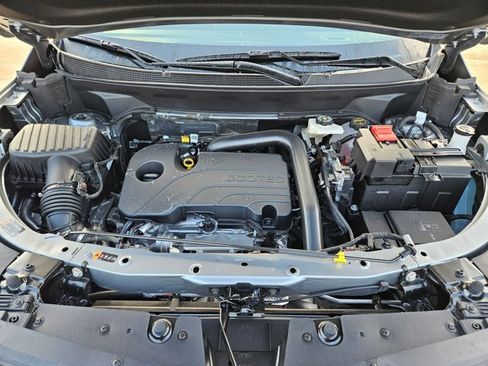 New 2026 Chevrolet Equinox LT image 17