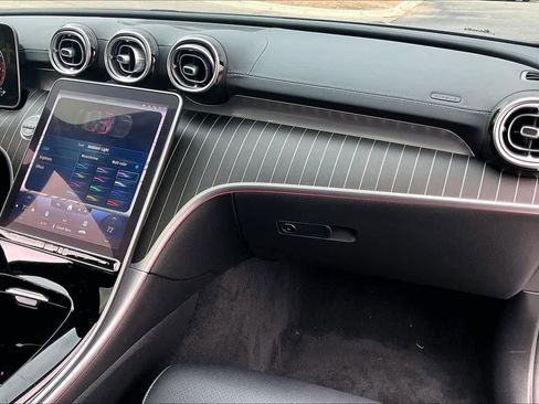 Used 2023 Mercedes-Benz C 300 Sedan image 19