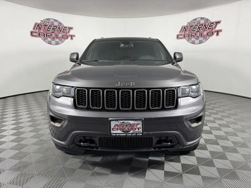Used 2016 Jeep Grand Cherokee Laredo 75th Anniversary AWD/4WD image 2