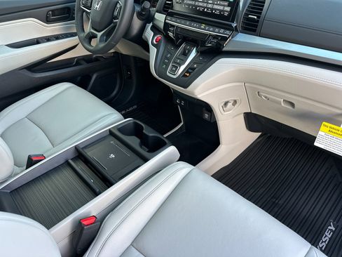 New 2026 Honda Odyssey EX-L image 19