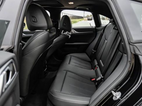Used 2025 BMW i4 xDrive40i AWD/4WD image 43