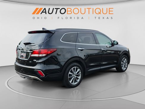 Used 2017 Hyundai Santa Fe SE AWD/4WD image 6