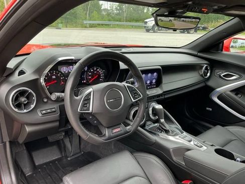 Used 2019 Chevrolet Camaro SS RWD image 17