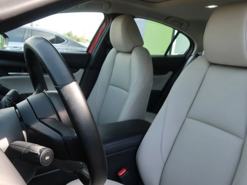 Used 2025 MAZDA MAZDA3 s FWD image 17