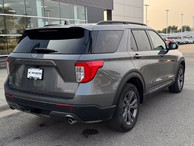 Certified 2023 Ford Explorer XLT w/ Equipment Group 202A AWD/4WD image 37