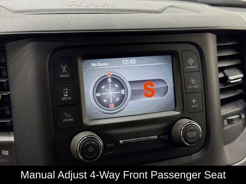 Used 2024 RAM 2500 Tradesman w/ Chrome Appearance Group image 34