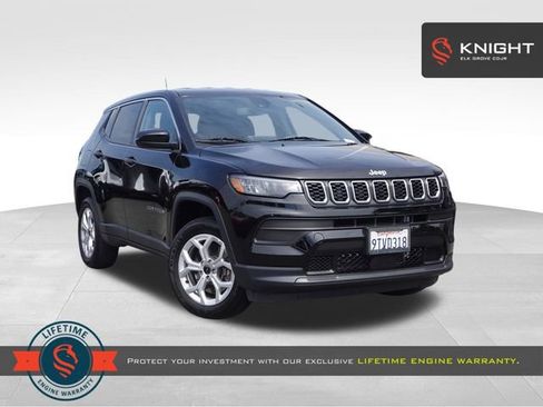 Used 2025 Jeep Compass Sport AWD/4WD image 1