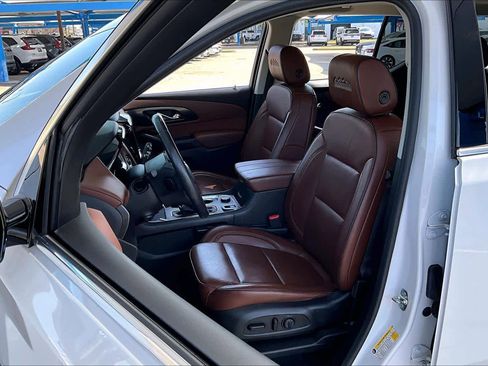 Used 2020 Chevrolet Traverse High Country w/ LPO, Floor Liner Package image 8