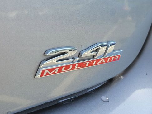 Used 2014 Dodge Dart SXT FWD image 9