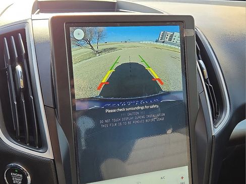 Used 2024 Ford Edge SE image 27