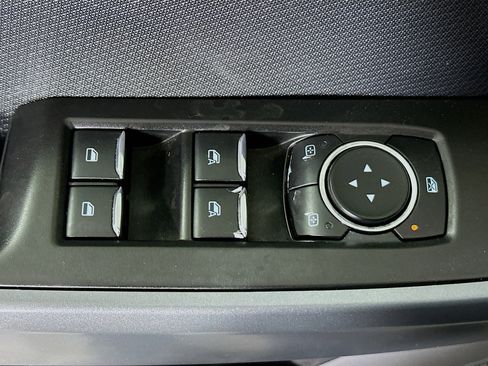 Used 2023 Ford F150 XLT image 14