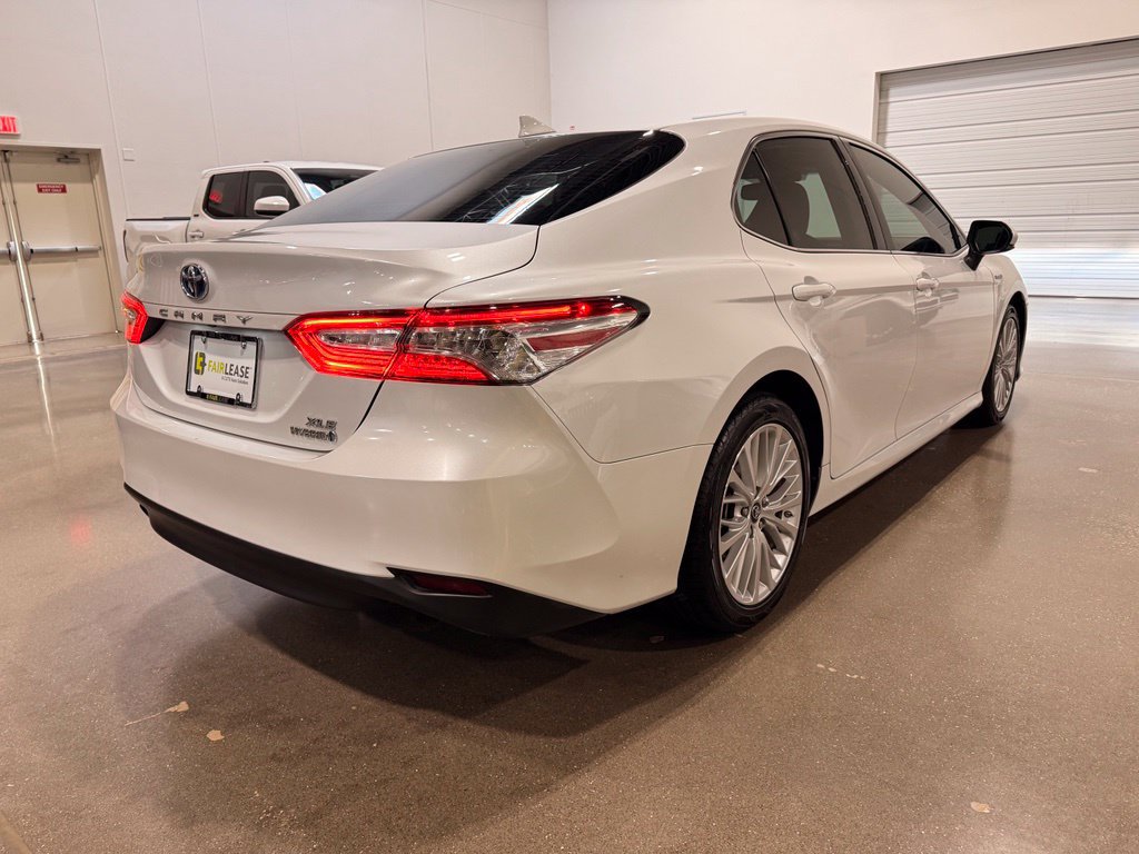 Used 2019 Toyota Camry XLE FWD image 5