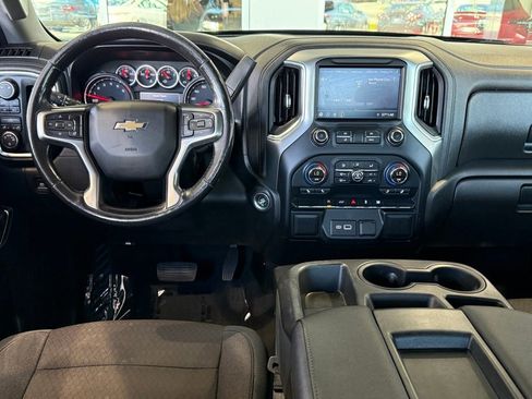 Used 2019 Chevrolet Silverado 1500 LT w/ All-Star Edition image 32