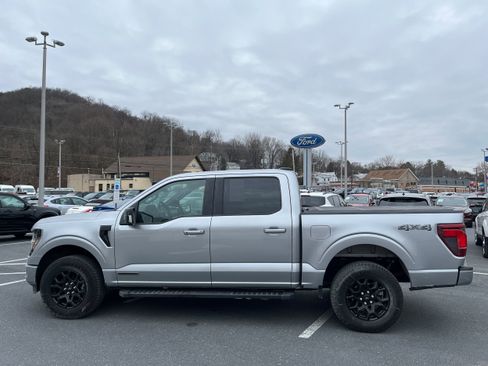Used 2025 Ford F150 XLT w/ Equipment Group 302A MID AWD/4WD image 6