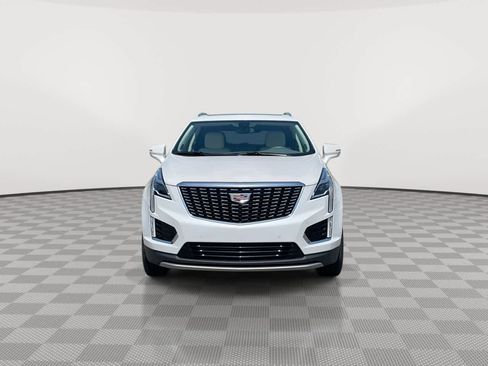 Used 2024 Cadillac XT5 Premium Luxury w/ LPO, Floor Liner Package FWD image 3