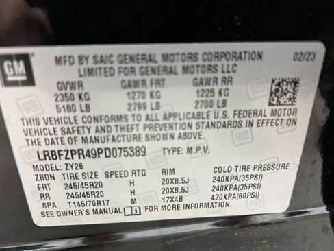 Used 2023 Buick Envision Essence w/ Sport Touring Package AWD/4WD image 27