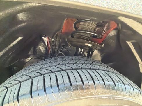 Used 2019 Toyota RAV4 LE FWD image 97