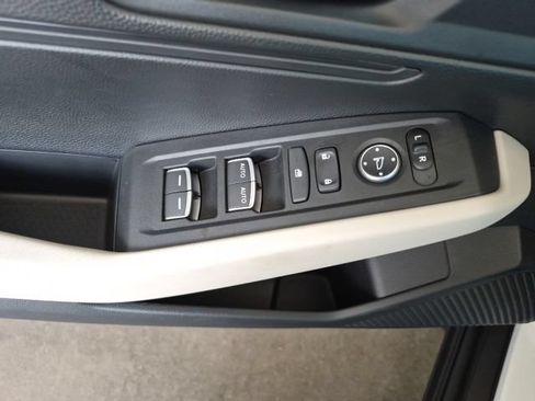 Certified 2025 Honda Accord LX image 16