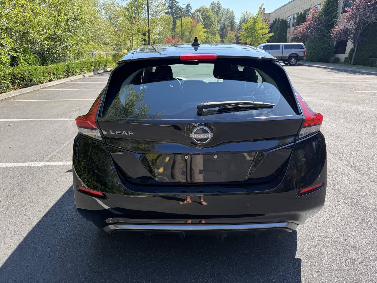 Used 2023 Nissan Leaf S FWD image 6