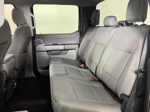 Used 2024 Ford F150 XLT image 15