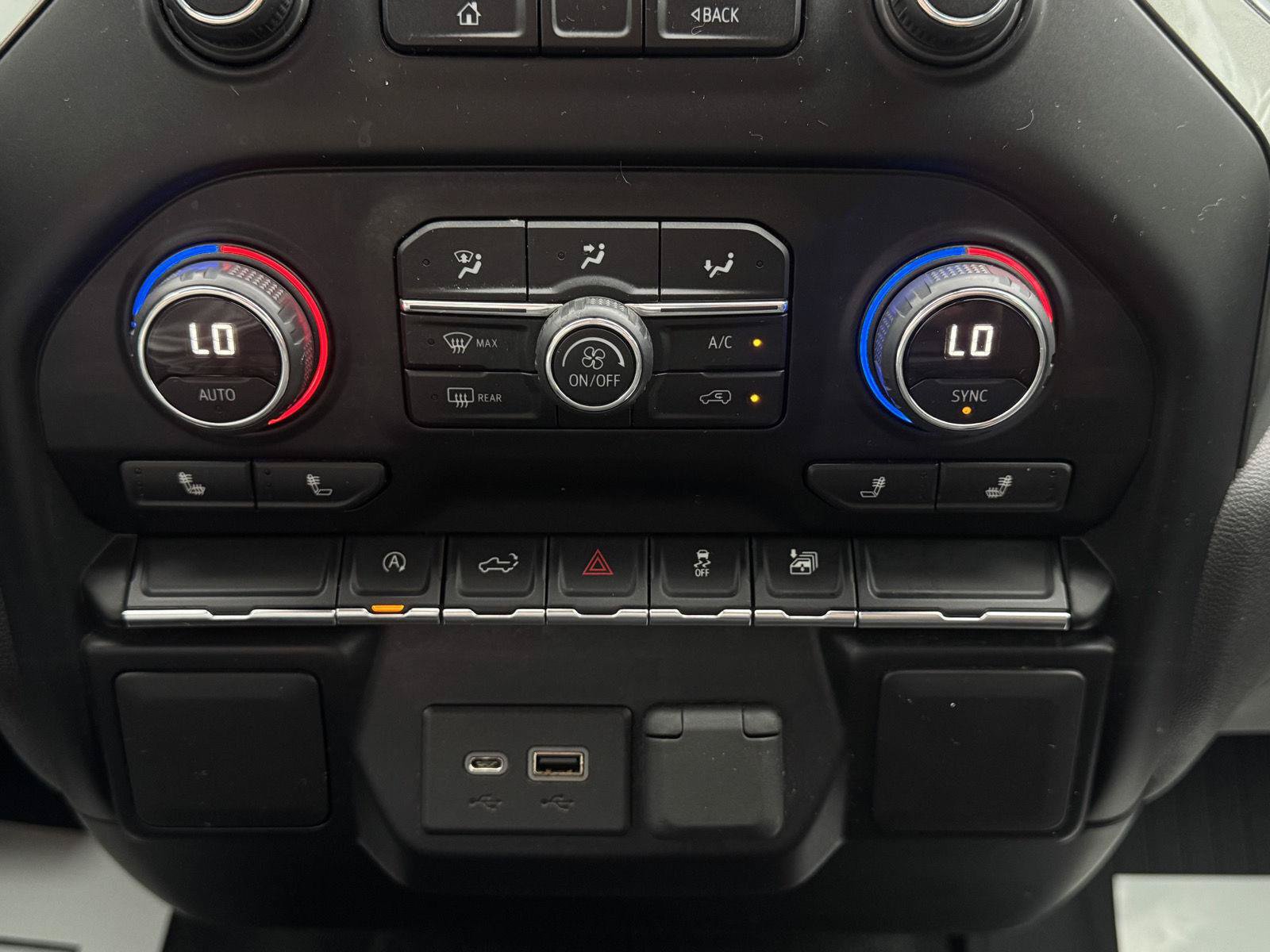 Used 2019 Chevrolet Silverado 1500 RST w/ All-Star Edition AWD/4WD image 18