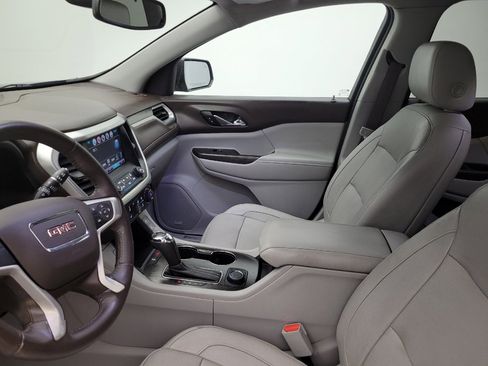 Used 2017 GMC Acadia SLT FWD image 17