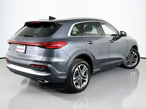 Used 2025 Audi Q5 Premium w/ Convenience Package AWD/4WD image 14