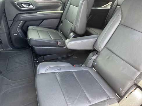 Used 2021 Chevrolet Tahoe Z71 AWD/4WD image 32