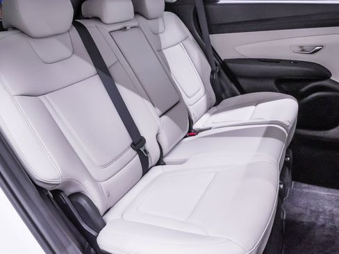 Certified 2025 Hyundai Tucson SEL image 12