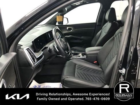 Used 2025 Kia Sorento SX Prestige AWD/4WD image 11