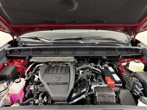 Used 2023 Toyota Highlander Limited image 27