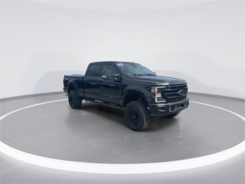 Certified 2020 Ford F250 Lariat image 1
