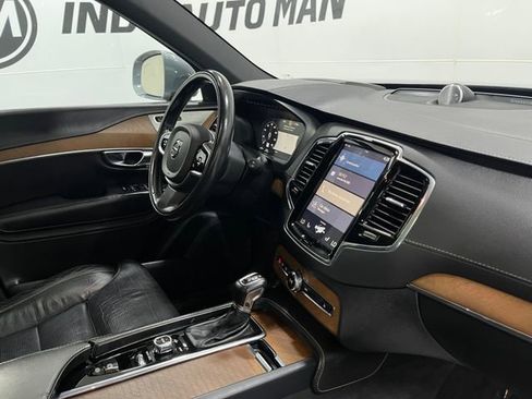 Used 2017 Volvo XC90 T6 Inscription w/ Vision Package image 21