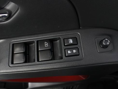 Used 2024 Nissan Frontier PRO-4X w/ Pro Convenience Package image 15